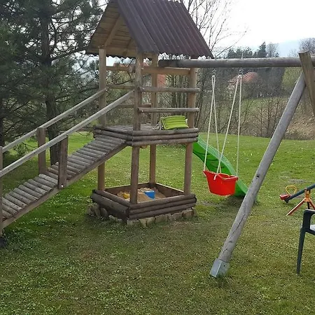Garden Kurnik Apartment Stroza (Myslenice)