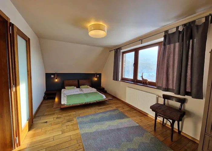 Garden Kurnik Stroza (Myslenice)